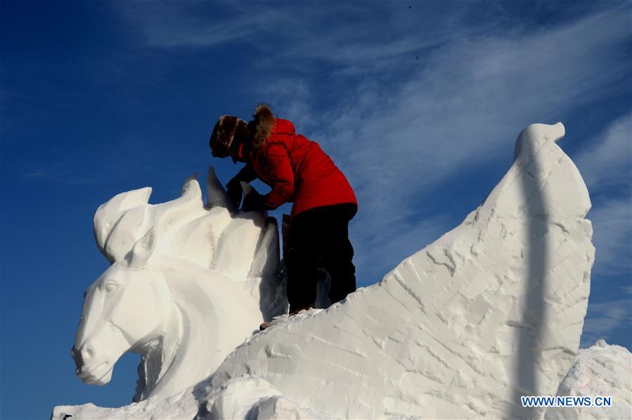 CHINA-HARBIN-SNOW SCULPTURE-CONTEST (CN)