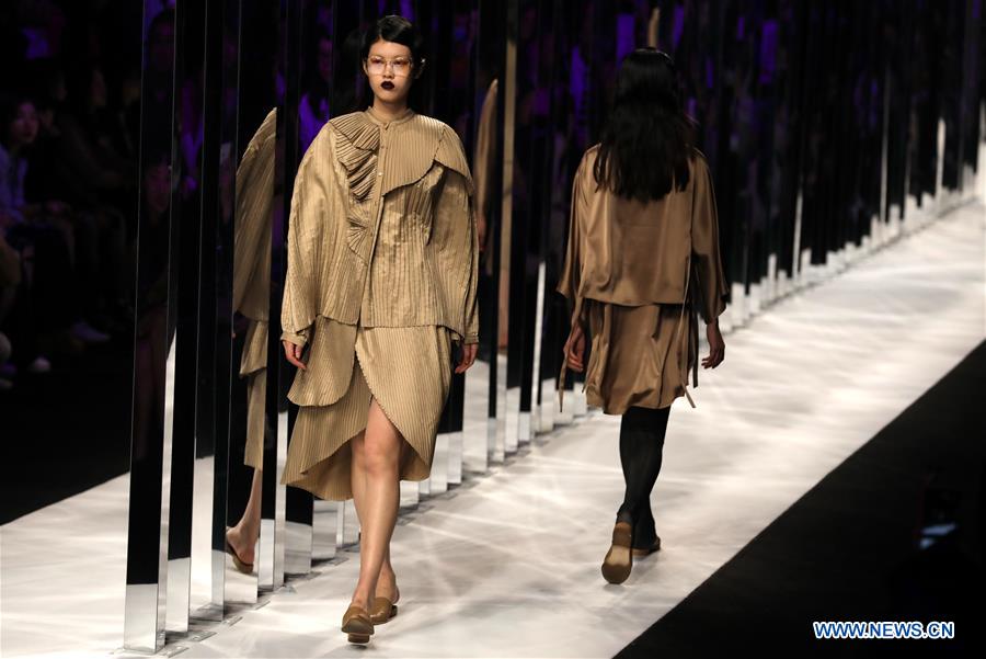 #CHINA-SHANGHAI-FASHION WEEK (CN)