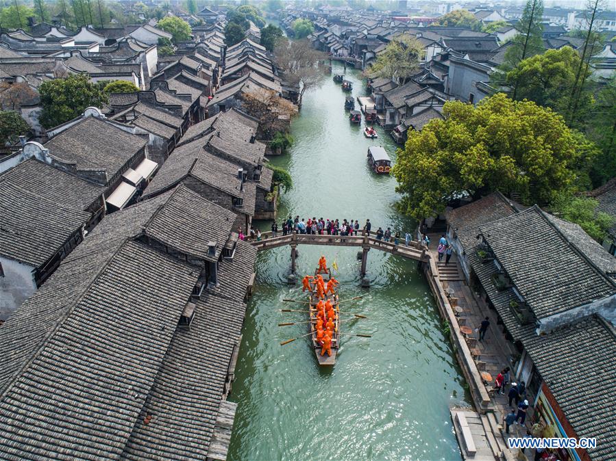 CHINA-ZHEJIANG-FOLK CULTURE-TEMPLE FAIR (CN)