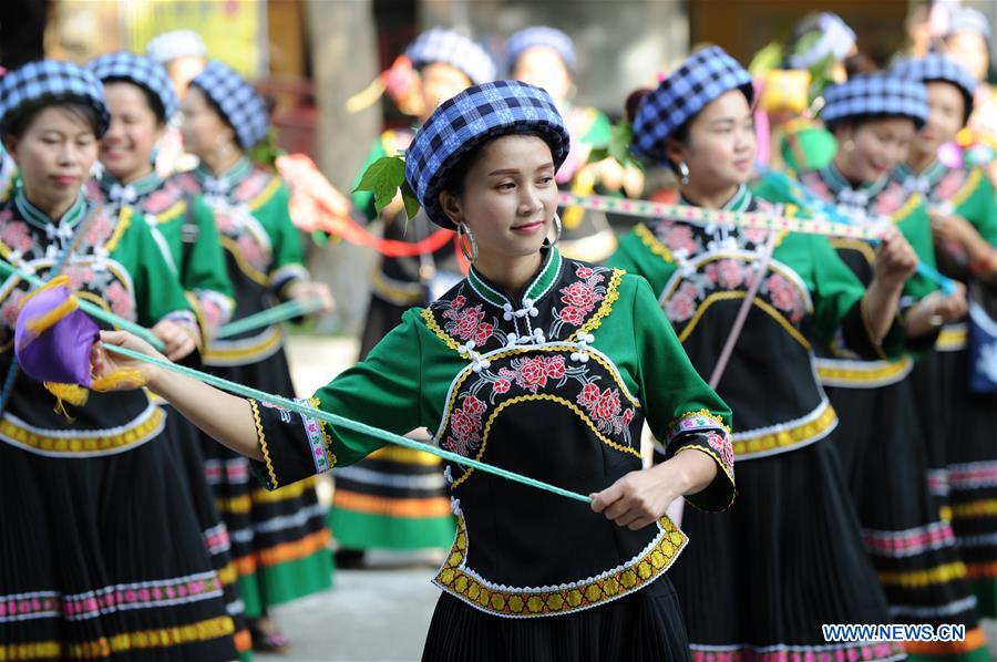 CHINA-GUIZHOU-SANYUESAN-FESTIVAL-CELEBRATIONS (CN)