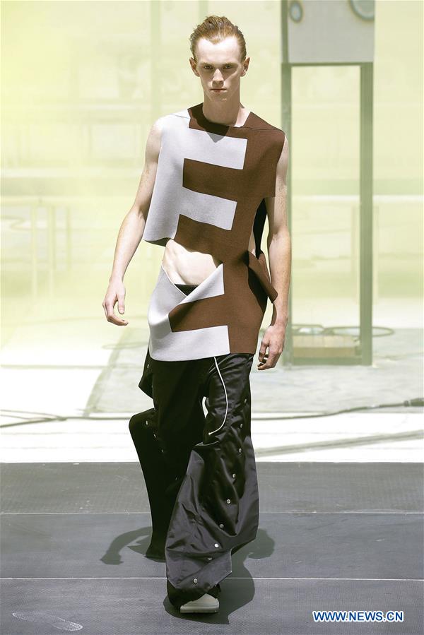 FRANCE-PARIS-MEN'S FASHION WEEK-RICK OWENS