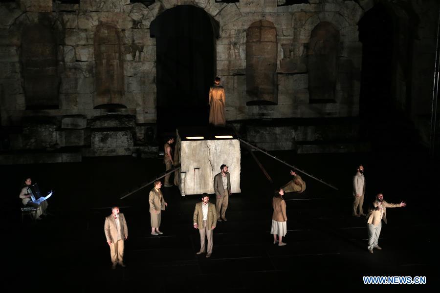 GREECE-ATHENS-THEATER-SOPHOCLES-ANTIGONE