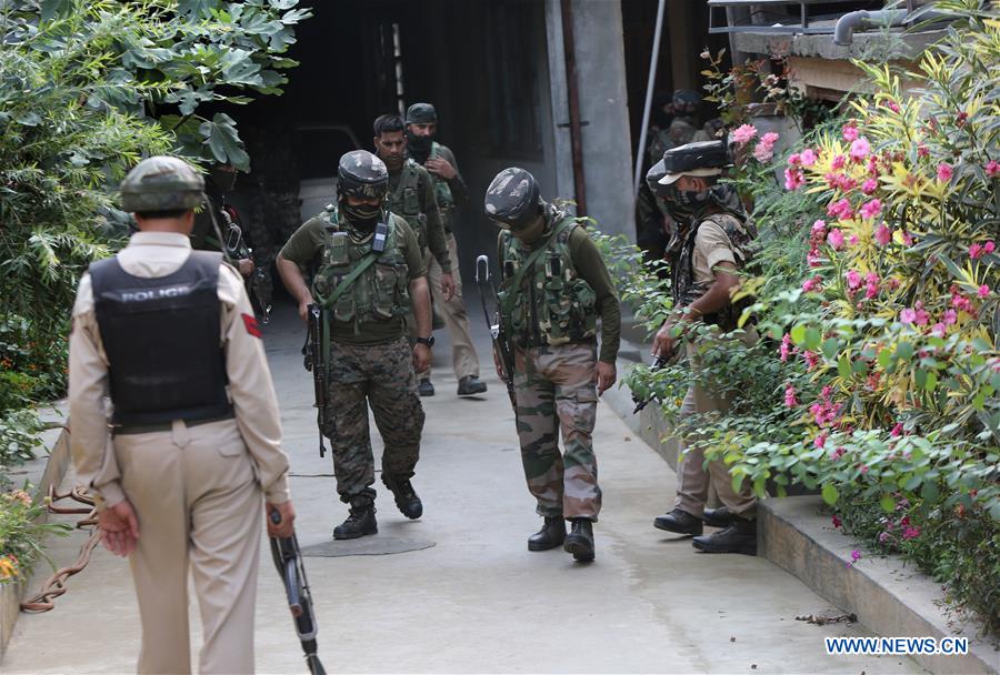 INDIAN-CONTROLLED KASHMIR-SRINAGAR-GUNFIGHT