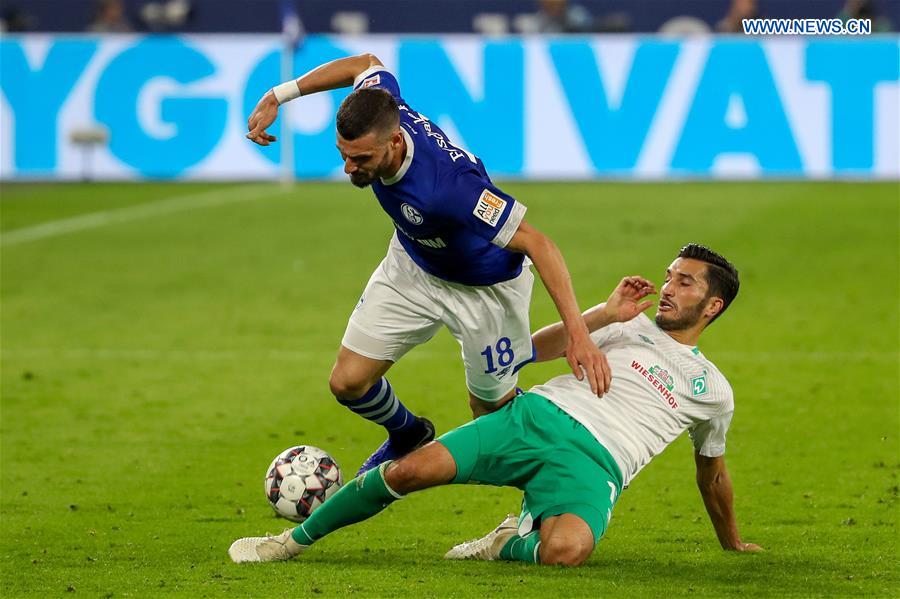 (SP)GERMANY-GELSENKIRCHEN-SOCCER-BUNDESLIGA-SCHALKE 04 VS BREMEN