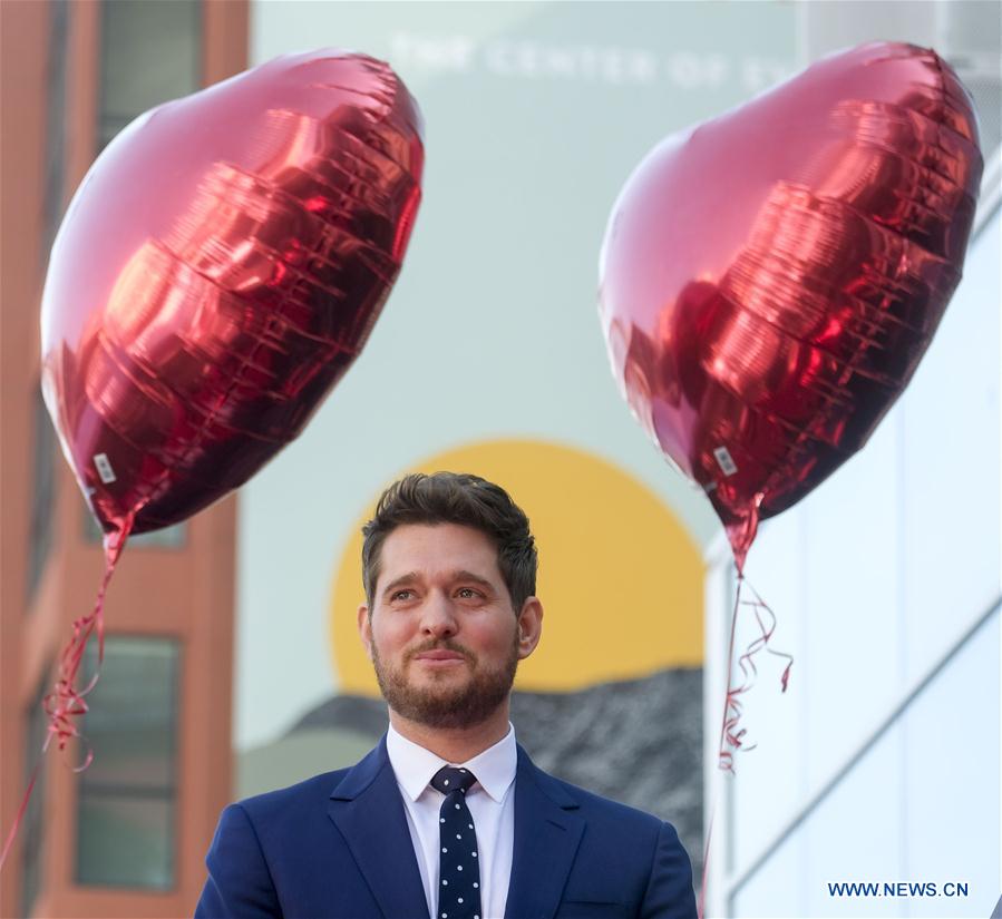 U.S.-LOS ANGELES-MICHEAL BUBLE-STAR