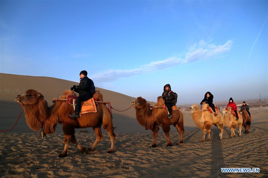 XINHUA PHOTOS OF THE DAY