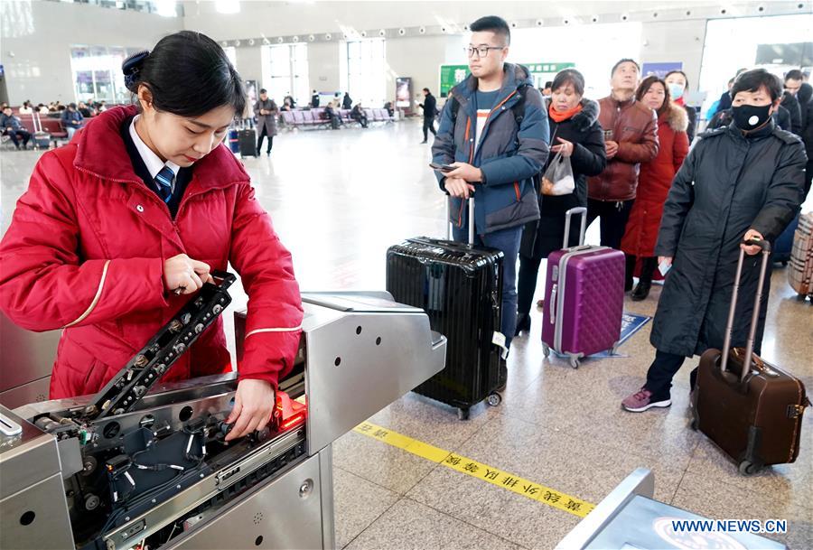 CHINA-SPRING FESTIVAL-TRAFFIC RUSH-PREPARATION (CN)