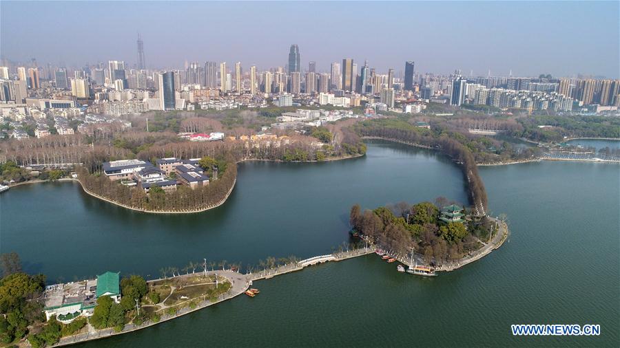 CHINA-WUHAN-EAST LAKE-SPRING (CN)