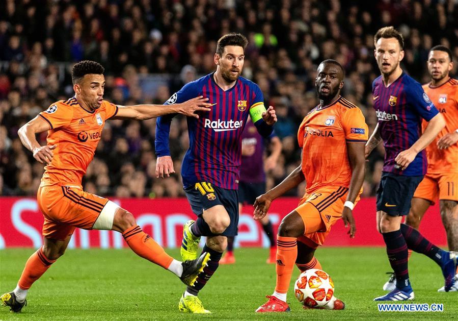 (SP)SPAIN-BARCELONA-SOCCER-UEFA CHAMPIONS LEAGUE-1/8 FINALS-BARCELONA VS LYON