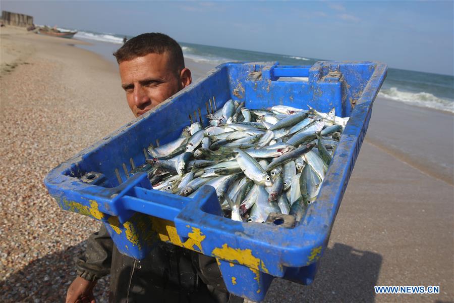 MIDEAST-GAZA-FISHERMEN