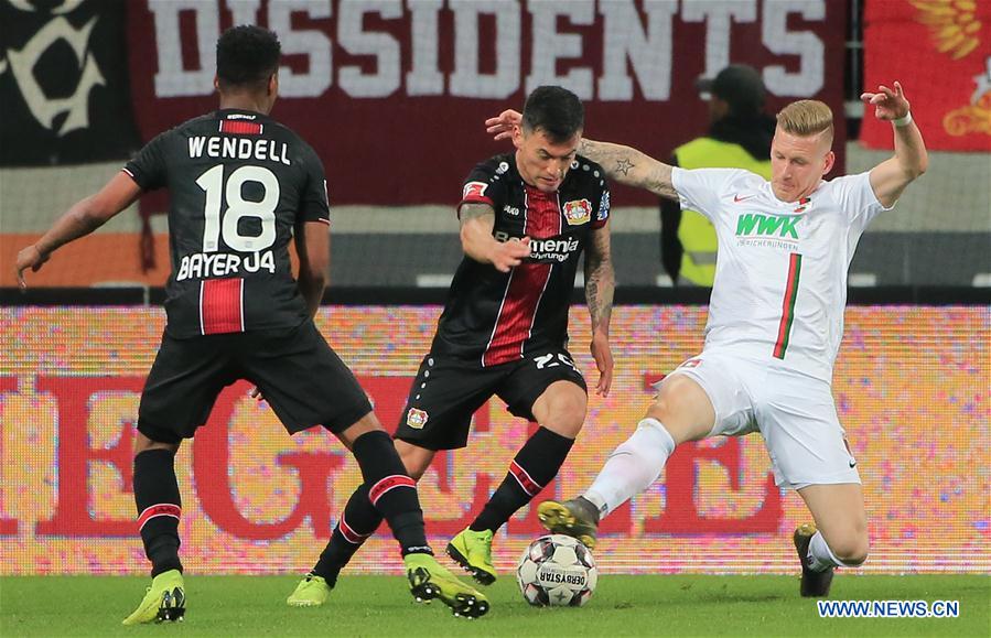 (SP)GERMANY-AUGSBURG-SOCCER-BUNDESLIGA-AUGSBURG VS LEVERKUSEN