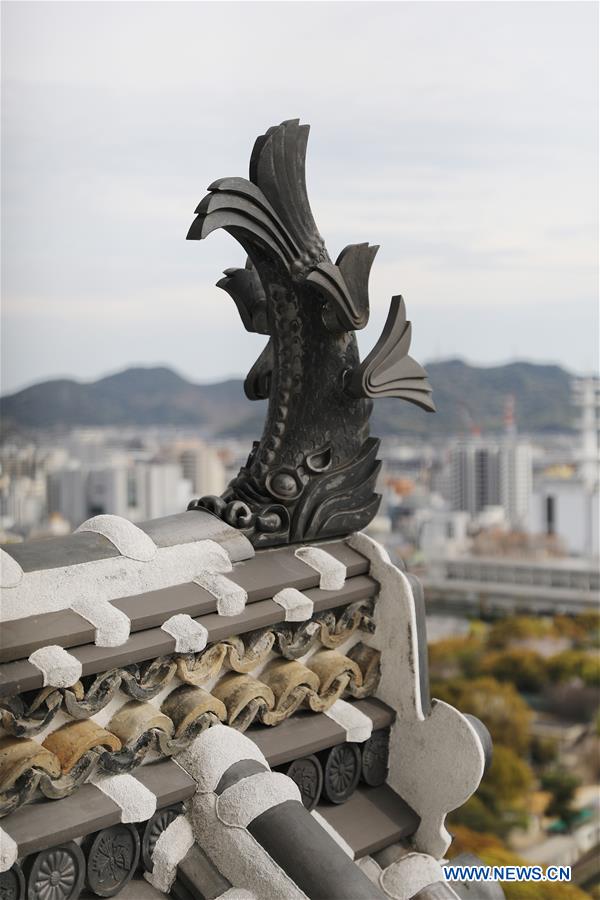 JAPAN-HYOGO-HIMEIJI CASTLE-SCENERY