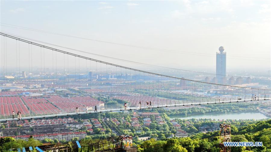 #CHINA-JIANGSU-JIANGYIN-GLASS BRIDGE (CN)