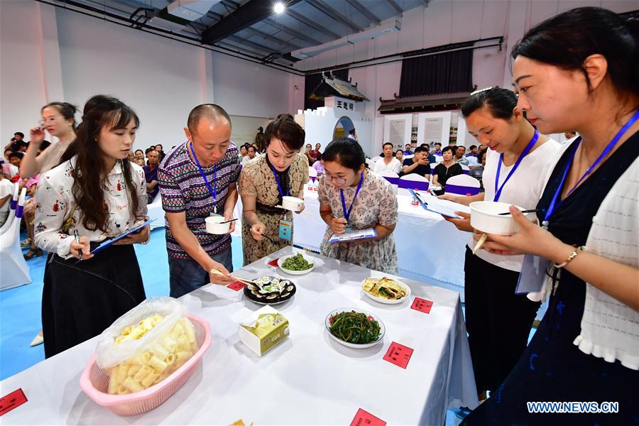 CHINA-HENAN-HEBI-RURAL CUISINE COMPETITION (CN)