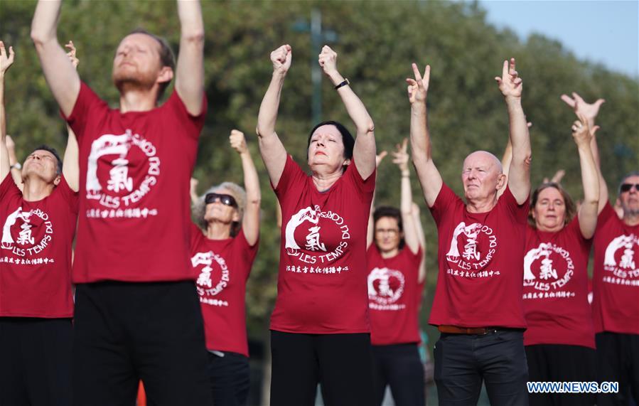 FRANCE-PARIS-QIGONG-PRACTICE