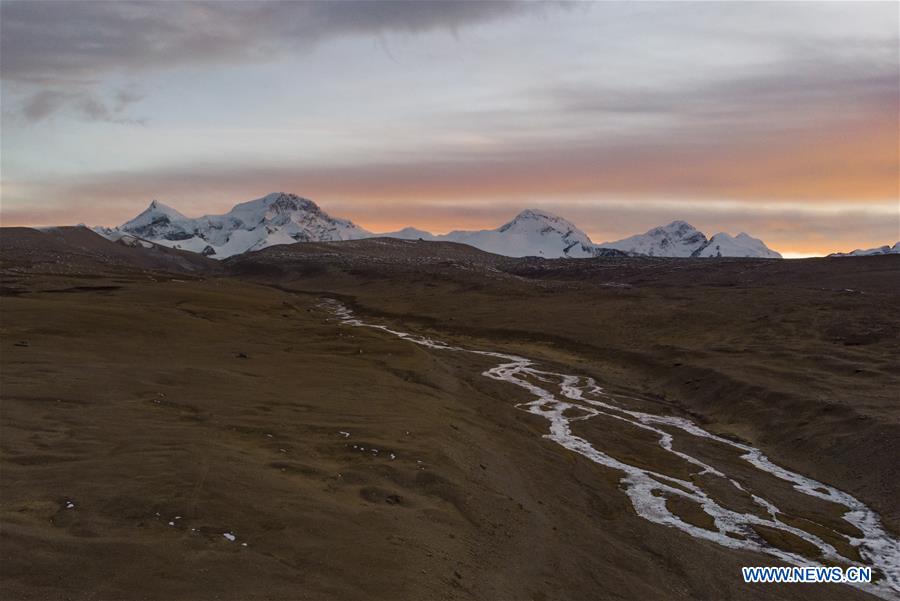 CHINA-TIBET-MOUNT XIXABANGMA (CN)