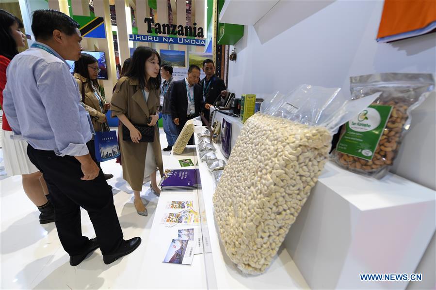 (CIIE)CHINA-SHANGHAI-CIIE-COUNTRY EXHIBITION (CN)