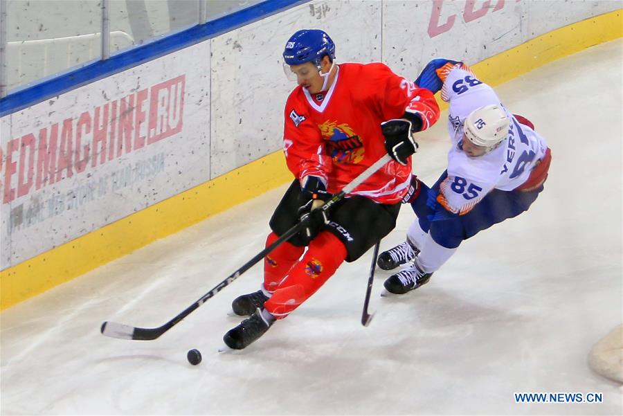 (SP)CHINA-JILIN CITY-ICE HOCKEY-SILK ROAD SUPREME HOCKEY LEAGUE-TSEN TOU VS HUMO(CN)