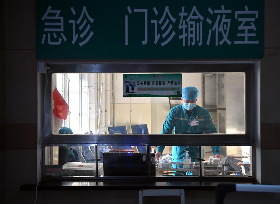 CHINA-HENAN-MALE NURSE-NOVEL CORONAVIRUS-EPIDEMIC (CN)