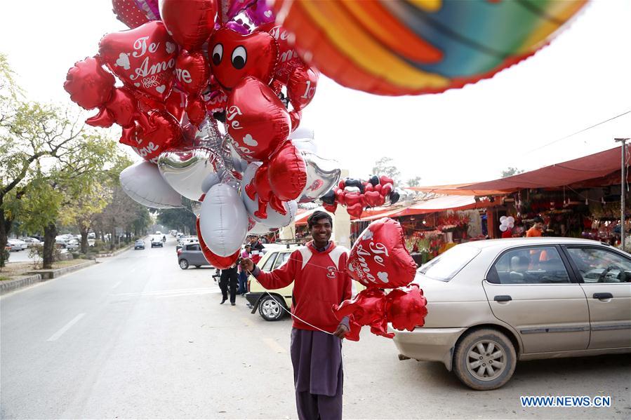 PAKISTAN-ISLAMABAD-VALENTINE'S DAY