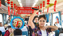 Chinese preparing for Lantern Festival