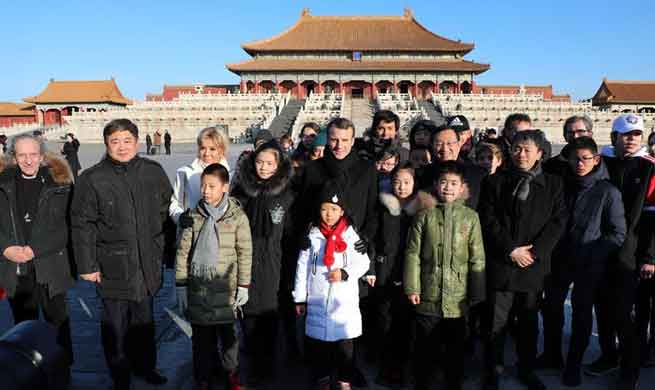 French president visits Beijing's Palace Museum