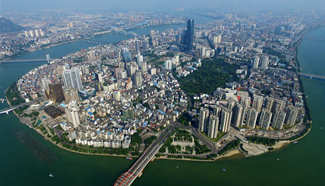 19 bridges over Liujiang River built in urban area of Liuzhou