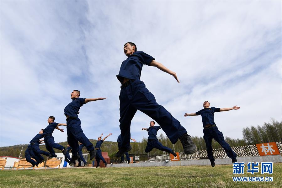 （壯麗70年·奮斗新時(shí)代·圖文互動(dòng)）（8）林海孤島唱響冰與火之歌——記內(nèi)蒙古森林消防總隊(duì)大興安嶺支隊(duì)奇乾中隊(duì)