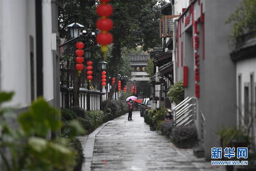 （在習(xí)近平新時(shí)代中國(guó)特色社會(huì)主義思想指引下——新時(shí)代新作為新篇章·習(xí)近平總書(shū)記關(guān)切事·圖文互動(dòng)）（4）鑄成防疫“鐵軍”——基層防疫“硬核”故事