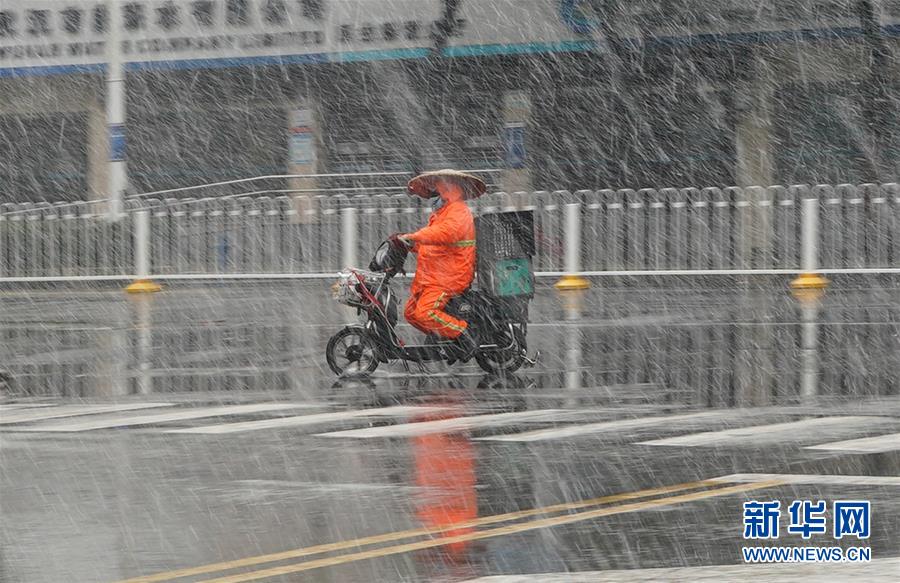 （聚焦疫情防控）（11）武漢迎來雨雪降溫天氣