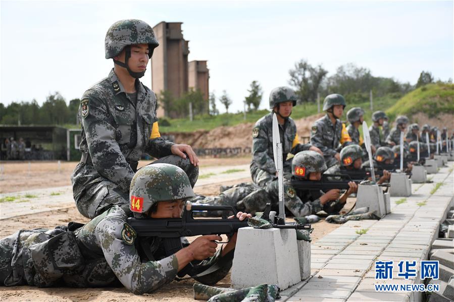 （圖文互動）（2）陸軍“四會”教練員比武提升新兵訓練質效