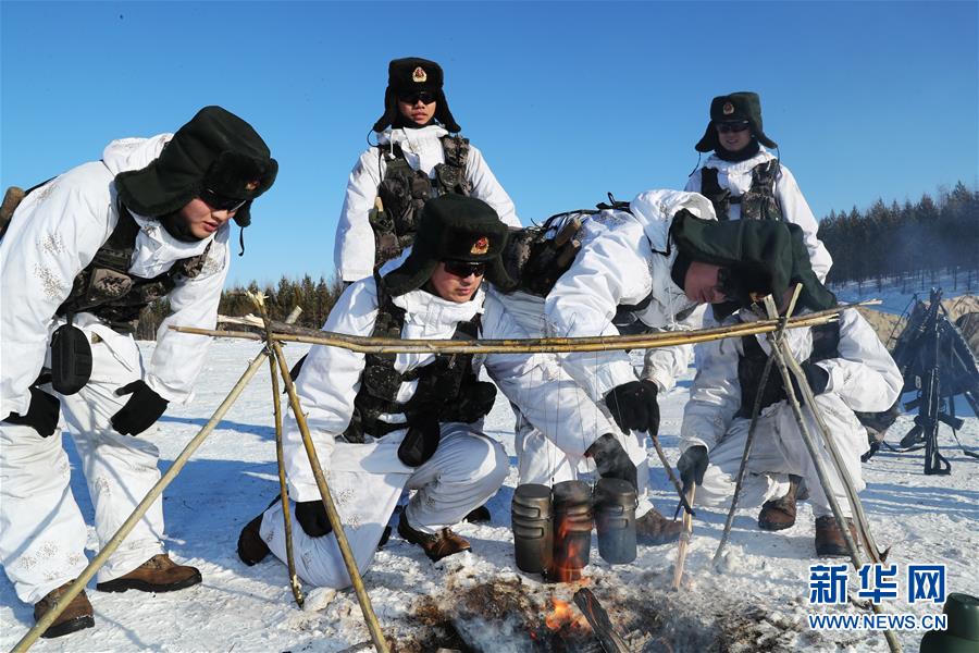 （在習(xí)近平強軍思想指引下·我們在戰(zhàn)位報告·圖文互動）（1）向戰(zhàn)而行的“科研利劍”——軍事科學(xué)院系統(tǒng)工程研究院科研創(chuàng)新記事