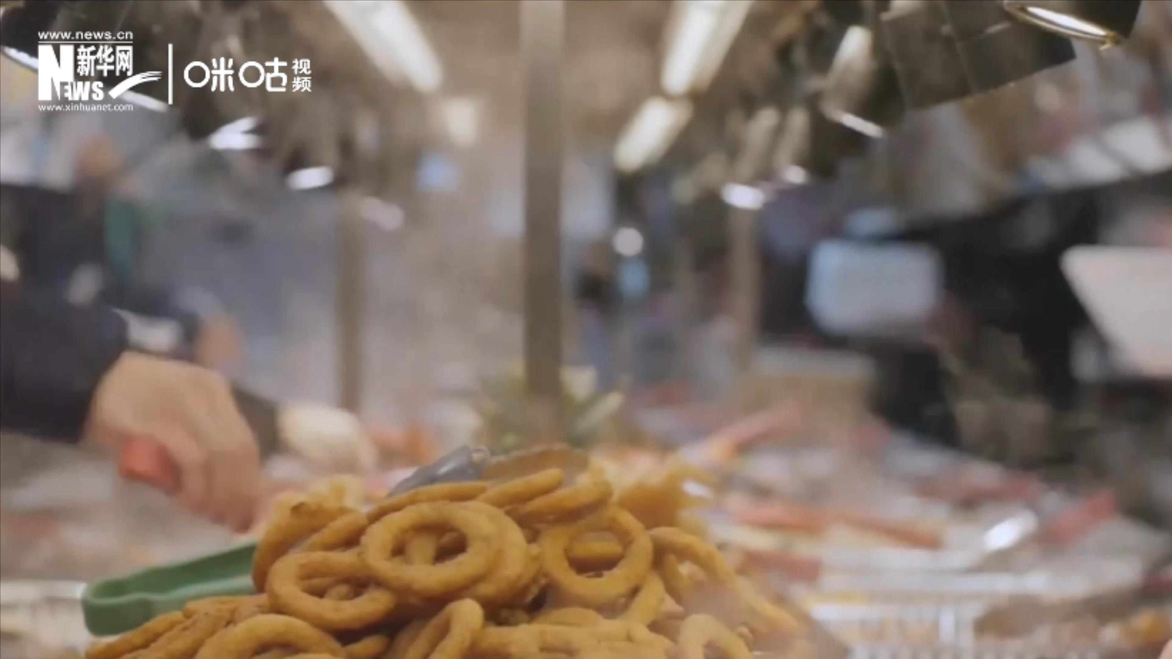 成噸的糧食遭到損失或浪費，同時也有很多人正在挨餓