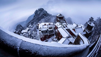 追夢(mèng)足跡｜武當(dāng)：云繞仙山，雪落紫金